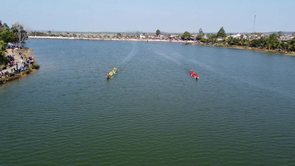 Đắk Lắk: Sôi nổi giải đua thuyền đầu xuân Đắk Lắk: Sôi nổi giải đua thuyền đầu xuân