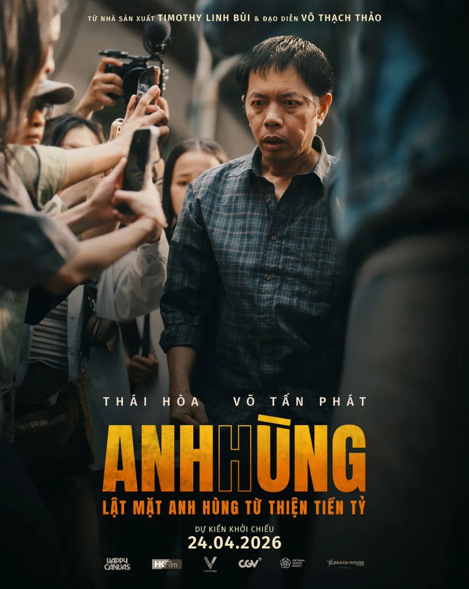 <i>First look poster phim Anh Hùng. Ảnh: ĐPCC</i> <i>First look poster phim Anh Hùng. Ảnh: ĐPCC</i>
