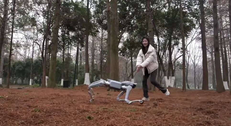 Ảnh chụp video giới thiệu của Unitree. Ảnh chụp video giới thiệu của Unitree.