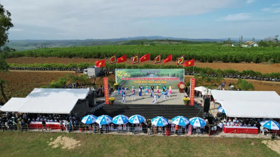 Khai mạc Hội đua ngựa truyền thống Gò Thì Thùng Xuân Bính Ngọ năm 2026