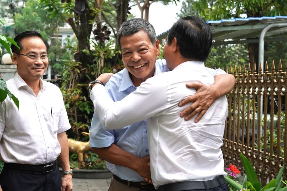 BS Bạch Văn Cam trân trọng sự quan tâm của lãnh đạo TPHCM với các thầy thuốc lão thành. Ảnh: HOÀNG HÙNG BS Bạch Văn Cam trân trọng sự quan tâm của lãnh đạo TPHCM với các thầy thuốc lão thành. Ảnh: HOÀNG HÙNG