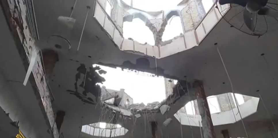 Một địa điểm của Pakistan bị trúng pháo kích từ Afghanistan. Ảnh: AL JAZEERA