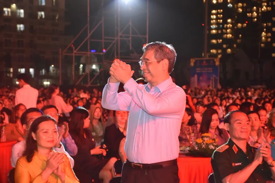 Đồng chí Nguyễn Phước Lộc dự chương trình