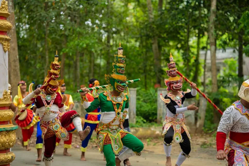 <i>Những hình ảnh về các yếu tố văn hóa truyền thống được tái hiện trong phim. Ảnh: ĐPCC</i> <i>Những hình ảnh về các yếu tố văn hóa truyền thống được tái hiện trong phim. Ảnh: ĐPCC</i>