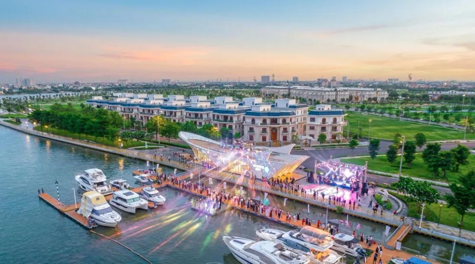 3 mặt Van Phuc City được sông Sài Gòn ôm trọn