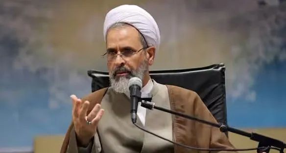 Ông Ayatollah Alireza Arafi được bầu làm thành viên của Hội đồng lãnh đạo lâm thời. Ảnh: Firstpost