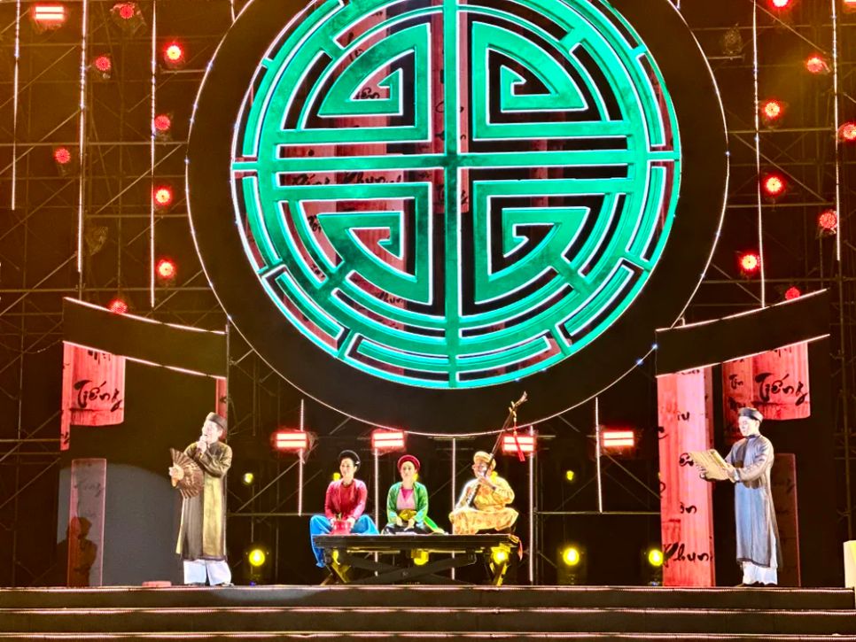 Các nghệ sĩ ngâm thơ trong nhạc cảnh 