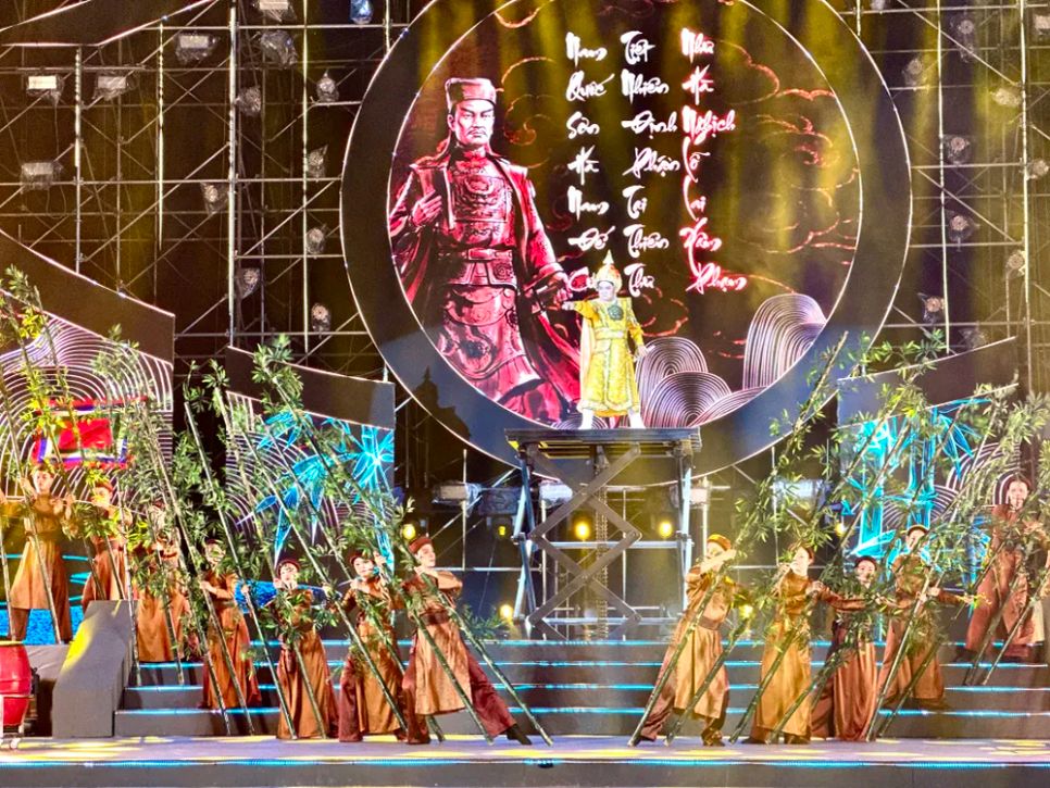 “Hồn thơ Việt” và dòng chảy thi ca dân tộc qua các giai đoạn lịch sử 