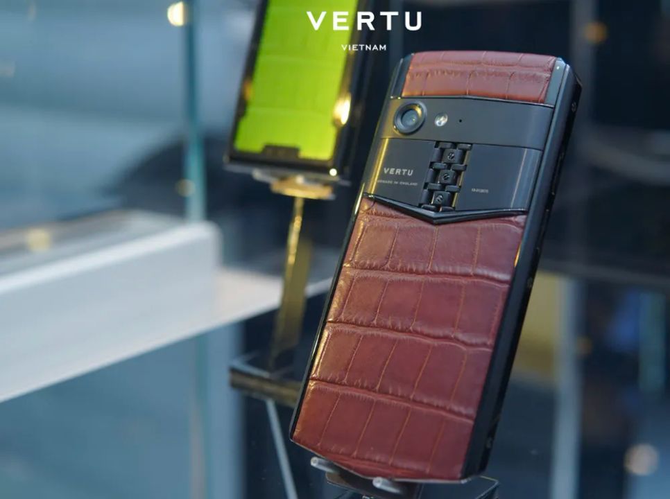 Vertu ra mắt 'tân binh' bảo mật tuyệt đối