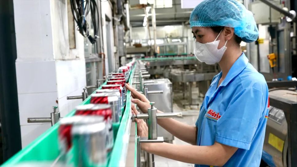 Sản xuất tại Công ty TNHH Thương mại Tân Quang Minh (Bidrico), TPHCM. ẢNH: HOÀNG HÙNG Sản xuất tại Công ty TNHH Thương mại Tân Quang Minh (Bidrico), TPHCM. ẢNH: HOÀNG HÙNG