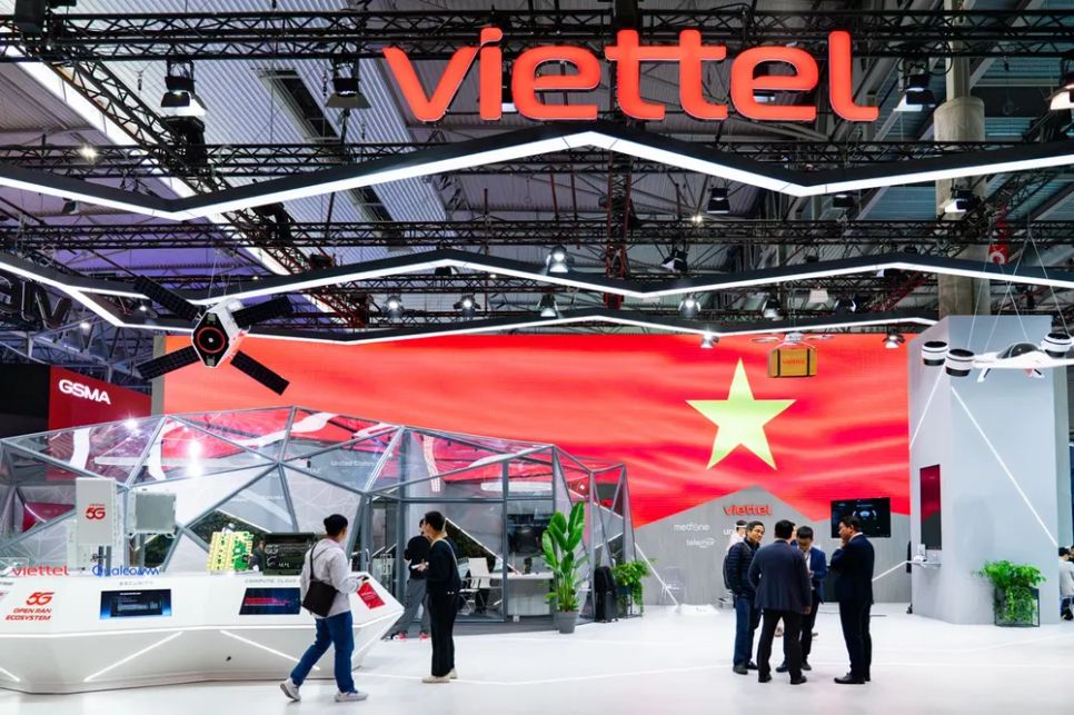Toàn cảnh gian hàng của Viettel tại MWC 2026