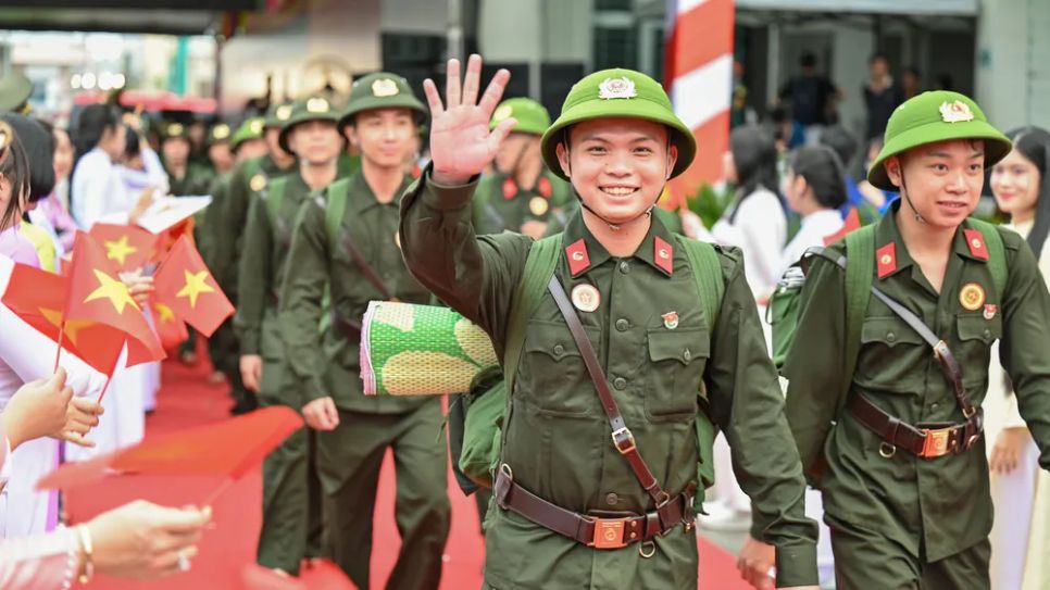 Vinh dự và tự hào được tiếp bước thế đi trước