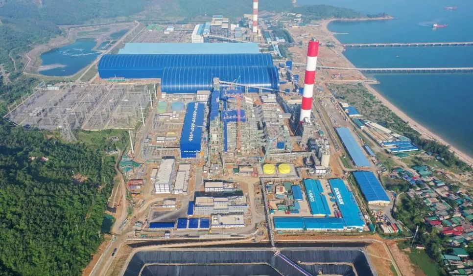 Nhà máy Nhiệt điện Vũng Áng II gồm 2 tổ máy với tổng công suất thiết kế 1.330MW Nhà máy Nhiệt điện Vũng Áng II gồm 2 tổ máy với tổng công suất thiết kế 1.330MW
