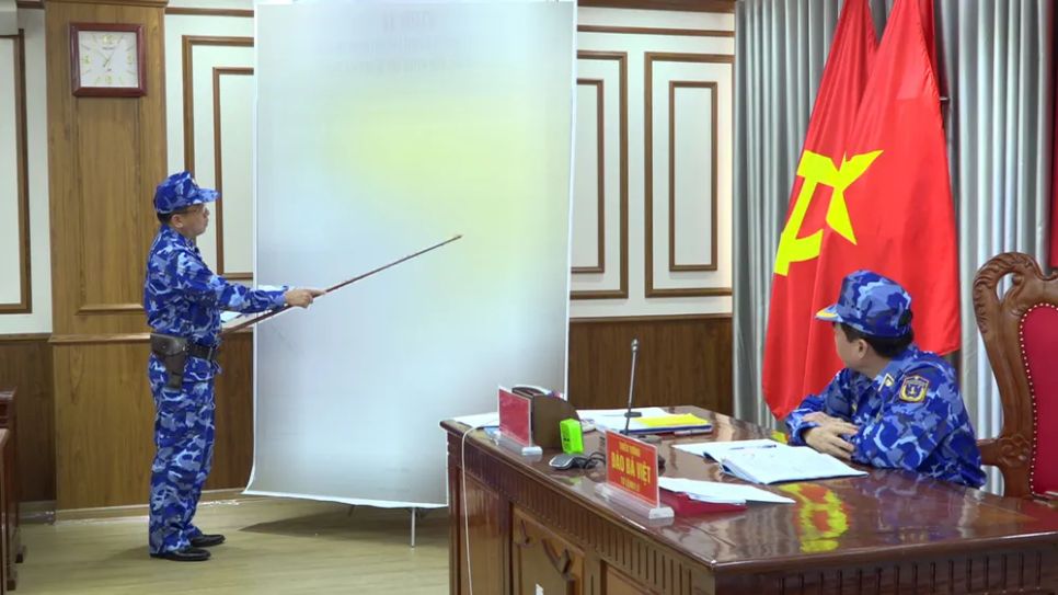 Đại tá Trần Nguyên Lai, Phó Tư lệnh - Tham mưu trưởng Vùng Cảnh sát biển 4 báo cáo kế hoạch luyện tập chuyển trạng thái sẵn sàng chiến đấu Đại tá Trần Nguyên Lai, Phó Tư lệnh - Tham mưu trưởng Vùng Cảnh sát biển 4 báo cáo kế hoạch luyện tập chuyển trạng thái sẵn sàng chiến đấu