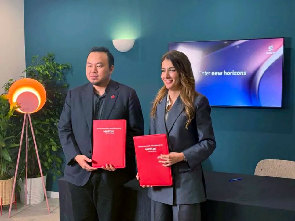 Viettel Networks và Ericsson ký thỏa thuận hợp tác tại MWC 2026 đang diễn ra ở Barcelona, Tây Ban Nha Viettel Networks và Ericsson ký thỏa thuận hợp tác tại MWC 2026 đang diễn ra ở Barcelona, Tây Ban Nha