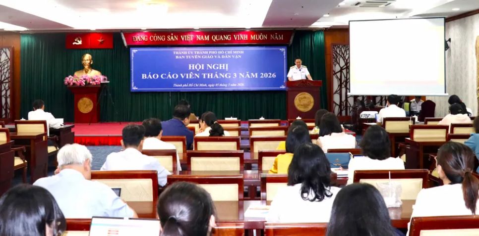 Quang cảnh hội nghị tại điểm cầu chính