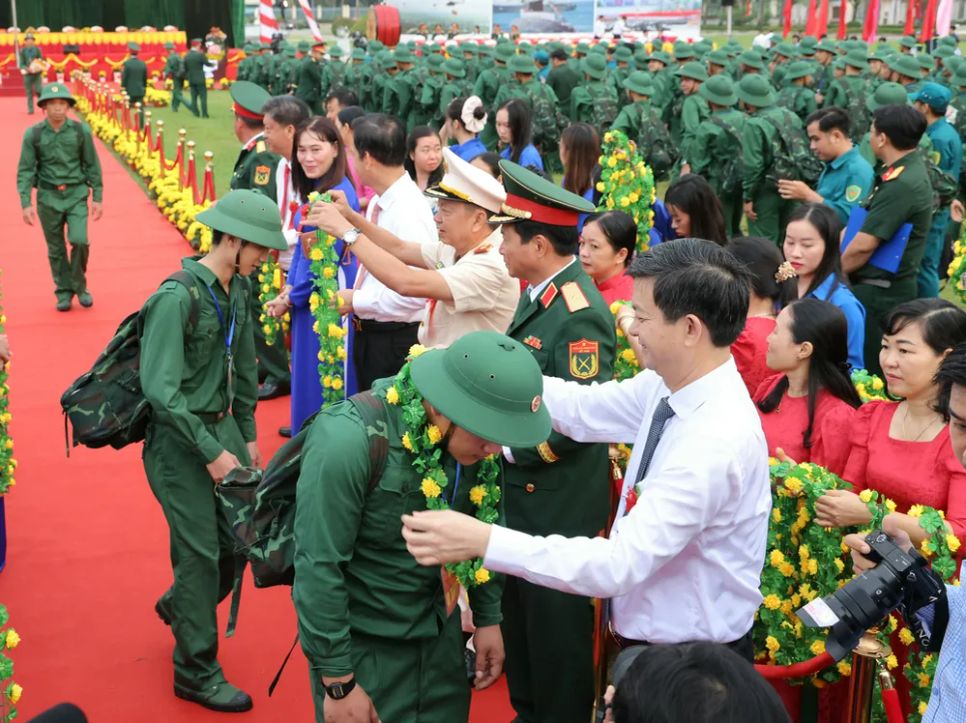 Cần Thơ, An Giang tổ chức Lễ giao nhận quân năm 2026