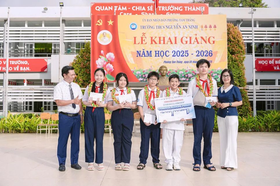 Học sinh Trường THCS Nguyễn An Ninh đạt nhiều thành tích cao trong các kỳ thi cấp thành phố và quốc gia ẢNH: KHÁNH CHI