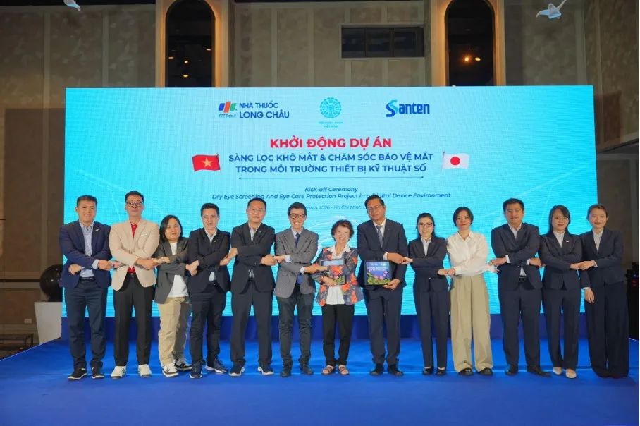 Hợp tác đa phương hướng đến nâng cao nhận thức cộng đồng về bệnh lý khô mắt và chủ động chăm sóc sức khỏe thị giác trong thời đại kỹ thuật số