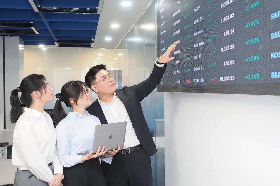 TPHCM tham gia sâu vào dòng chảy tài chính mới