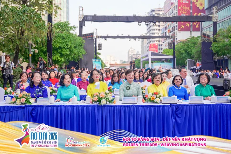 Phụ nữ TPHCM phát huy tinh thần đoàn kết, trách nhiệm và khát vọng vươn lên