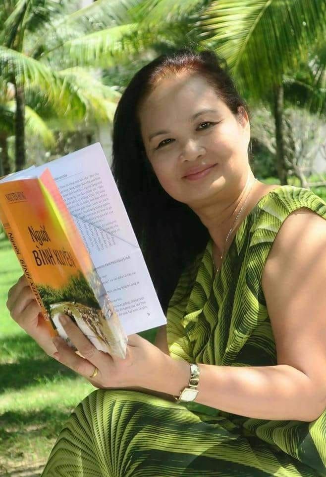 Nhà văn Trịnh Bích Ngân