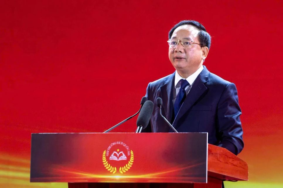 Trưởng Ban Tuyên giáo và Dân vận Trung ương Trịnh Văn Quyết phát biểu tại lễ trao Giải thưởng Sách Quốc gia lần thứ VIII. Ảnh: VIẾT CHUNG