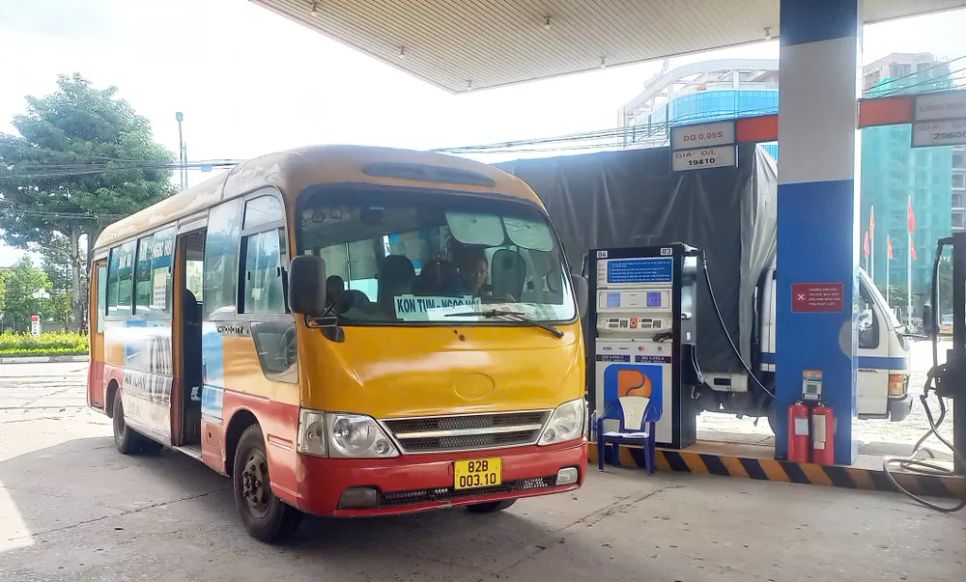 Cửa hàng xăng dầu ở Quảng Ngãi đang duy trì hoạt động, đảm bảo nguồn xăng dầu các phương tiện