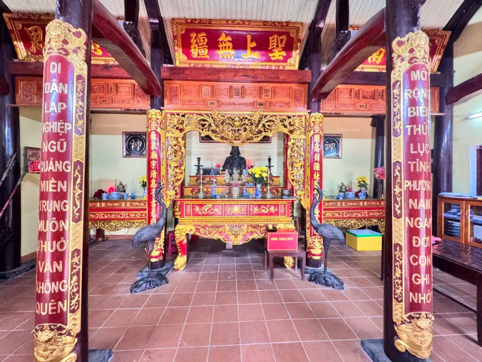 Nhà thờ Nguyễn Hữu Cảnh tại quê nhà đang xuống cấp