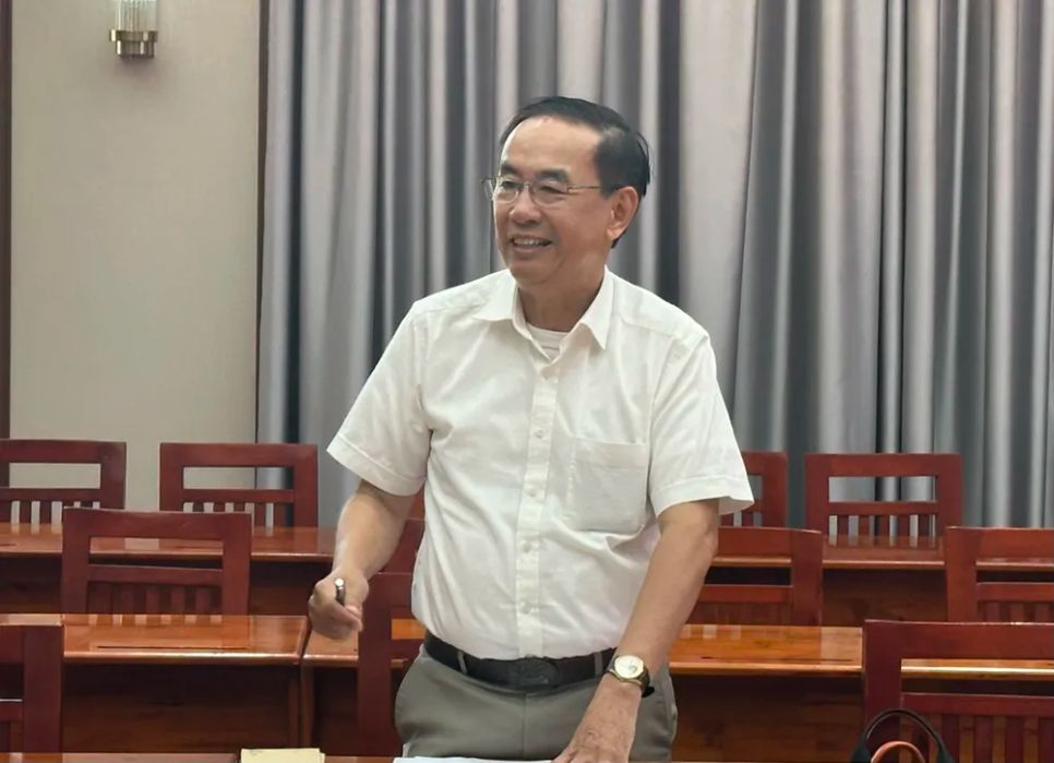 Đại diện CĐT dự án chung cư A.C.S.C trình bày tại buổi làm việc với Tổ Công tác 1645. Ảnh: THANH HIỀN