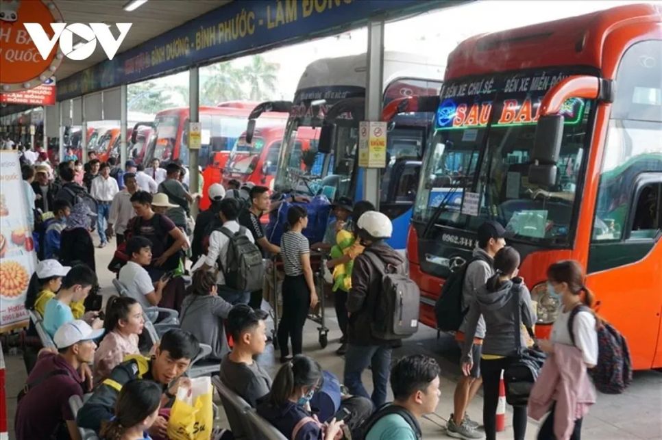 Bộ Xây dựng kiến nghị giảm thuế, phí để 'hạ nhiệt' chi phí vận tải