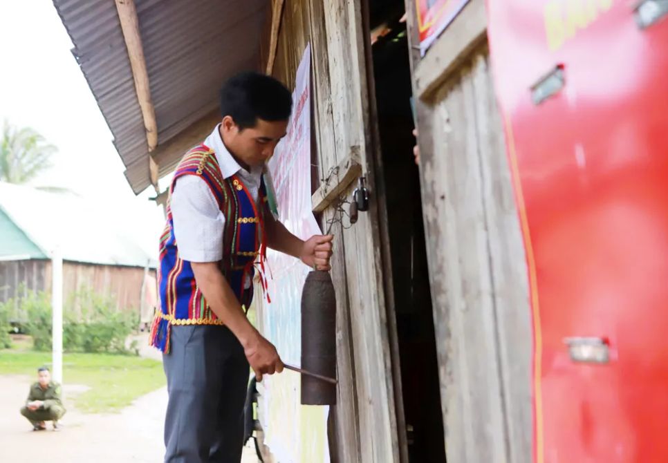 131 cử tri làng O2 nằm sâu giữa đại ngàn Gia Lai đi bỏ phiếu sớm