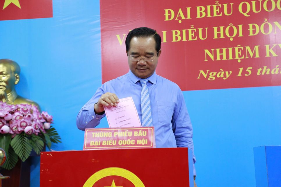 Ông Nguyễn Văn Được - Ủy viên Trung ương Đảng, Phó Bí thư Thành ủy, Chủ tịch UBND TP.HCM thực hiện quyền bầu cử tại phường Xuân Hoà Ông Nguyễn Văn Được - Ủy viên Trung ương Đảng, Phó Bí thư Thành ủy, Chủ tịch UBND TP.HCM thực hiện quyền bầu cử tại phường Xuân Hoà