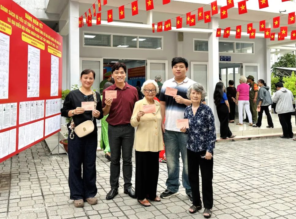 Những cử tri đặc biệt trong ngày bầu cử Những cử tri đặc biệt trong ngày bầu cử