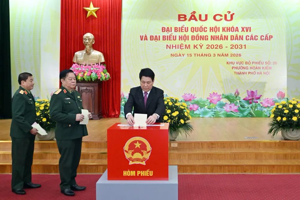 Hơn 76 triệu cử tri đi bỏ phiếu ngày 15-3