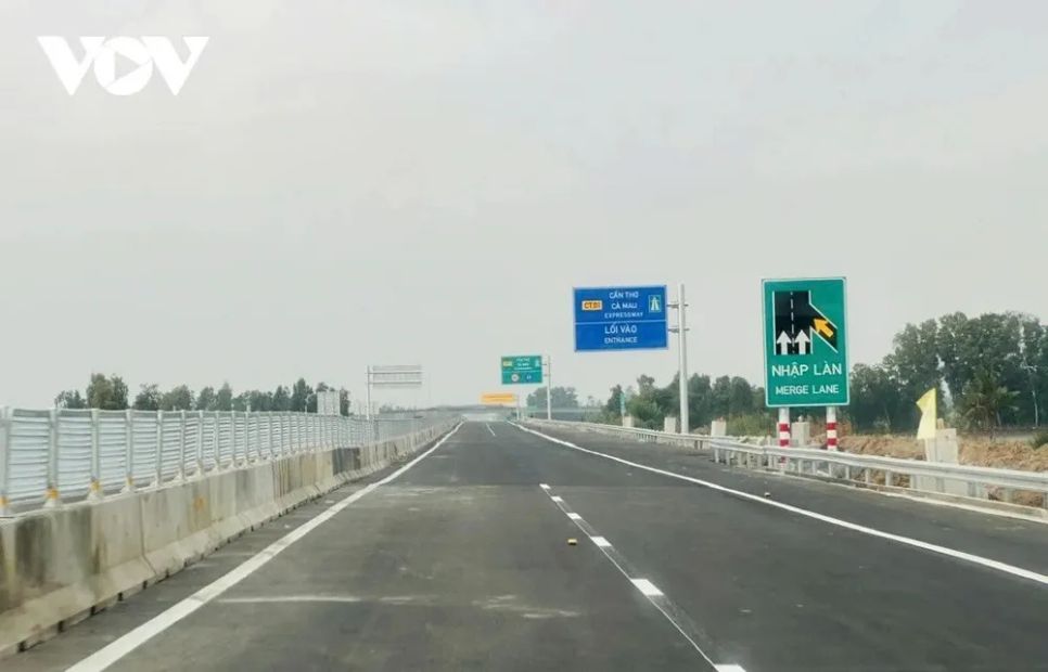 Kiểm điểm nhà thầu chậm tiến độ cao tốc Cần Thơ - Cà Mau Kiểm điểm nhà thầu chậm tiến độ cao tốc Cần Thơ - Cà Mau