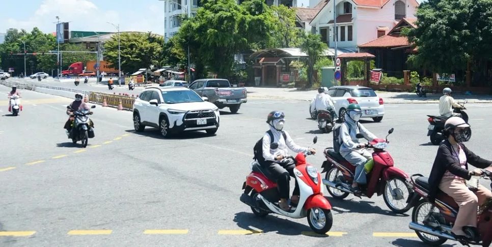 Nút giao thông khu vực cầu Hòa Xuân