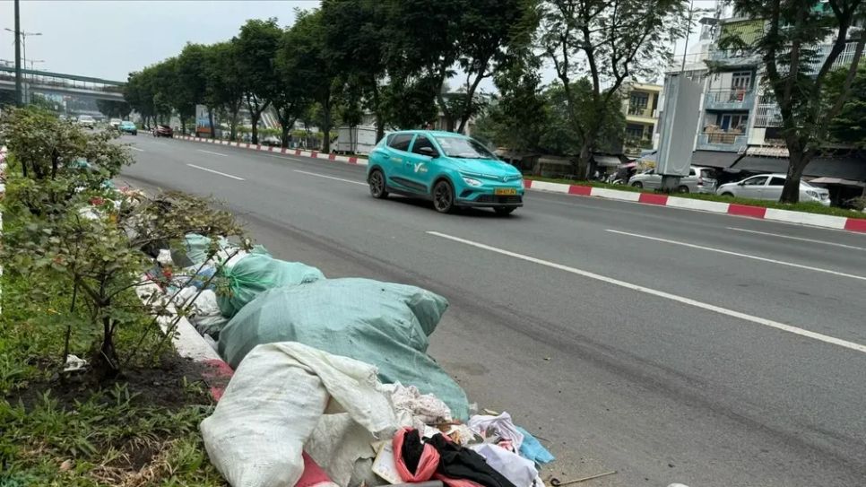 TPHCM đảm bảo vệ sinh mặt đường, vỉa hè không gián đoạn