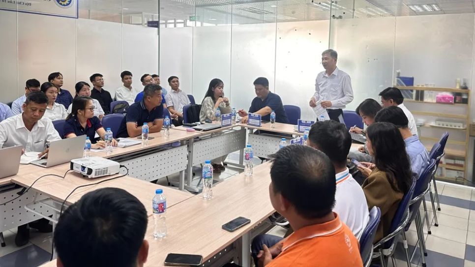 Ông Hà Văn Út, Phó Giám đốc Sở Công thương TPHCM chia sẻ tại chương trình Ông Hà Văn Út, Phó Giám đốc Sở Công thương TPHCM chia sẻ tại chương trình