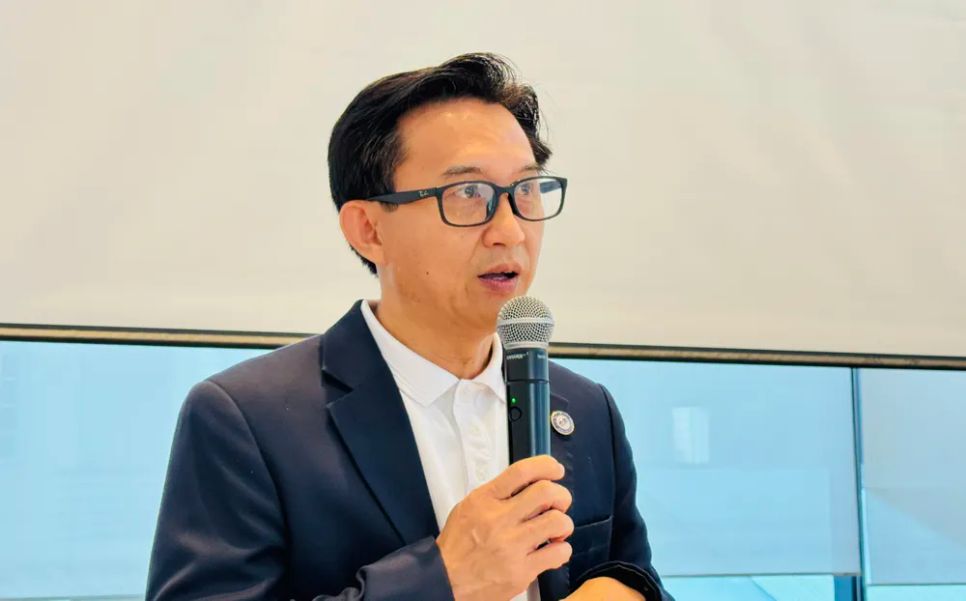 Ông Nguyễn Trường Hải, Phó Chủ tịch SACA phát biểu tại tọa đàm. Ảnh: ĐÌNH DƯ