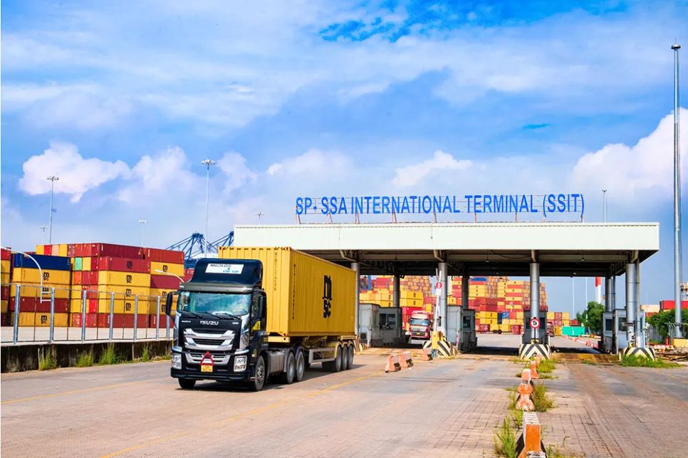 Hàng hóa được tập kết tại cảng container quốc tế Cảng Sài Gòn - SSA (SSIT)