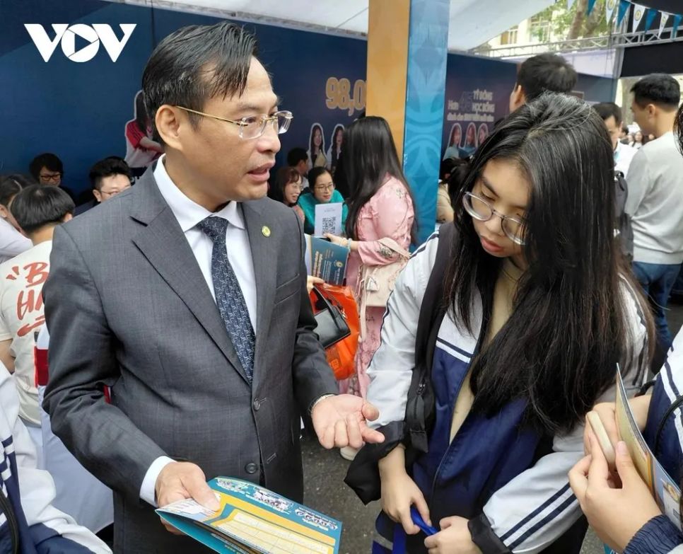 Trường đại học đào tạo về AI để thích nghi với tình hình mới