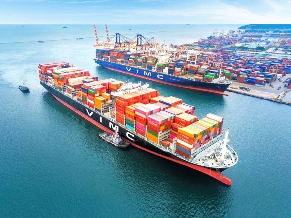 Bộ Xây dựng đề xuất giải pháp ổn định giá cước vận tải trước biến động năng lượng