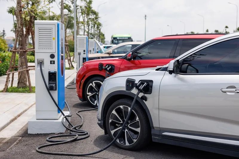 99 siêu trạm sạc của V-Green: Đáp ứng nhu cầu di chuyển đường dài, xuyên Việt