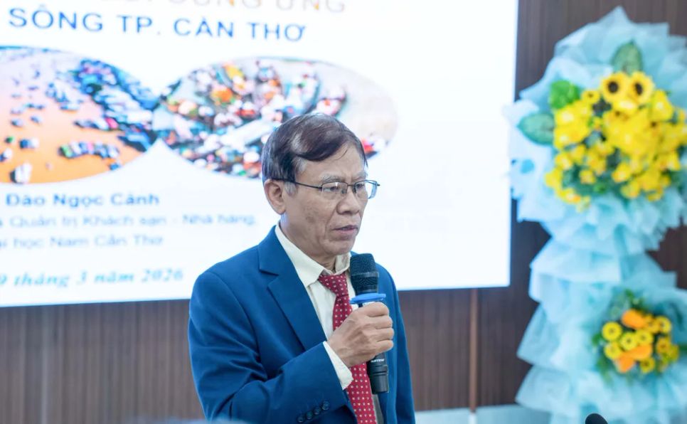 PGS.TS Đào Ngọc Cảnh, giảng viên cao cấp tại Đại học Cần Thơ chia sẻ tại hội thảo