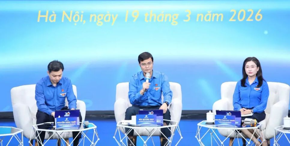 Đồng chí Bùi Quang Huy, Bí thư Thứ nhất Trung ương Đoàn trả lời câu hỏi từ điểm cầu trung tâm