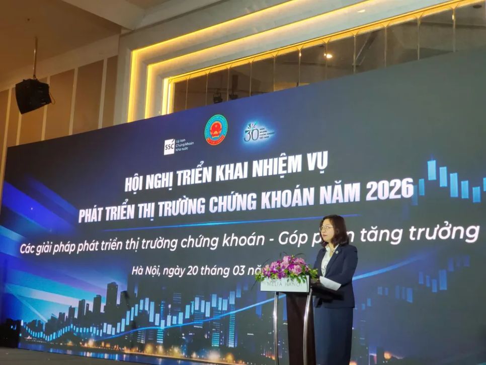 Chủ tịch UBCKNN Vũ Thị Chân Phương phát biểu khai mạc hội nghị. Ảnh: HÀ NGUYỄN