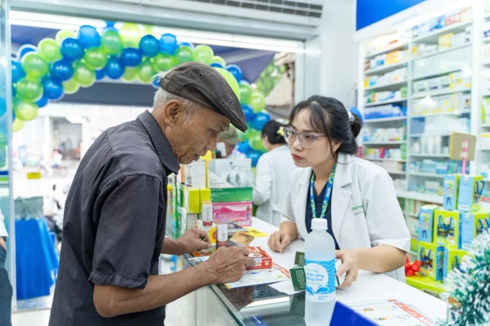 Chuỗi nhà thuốc đầu tiên cam kết không tăng giá Chuỗi nhà thuốc đầu tiên cam kết không tăng giá
