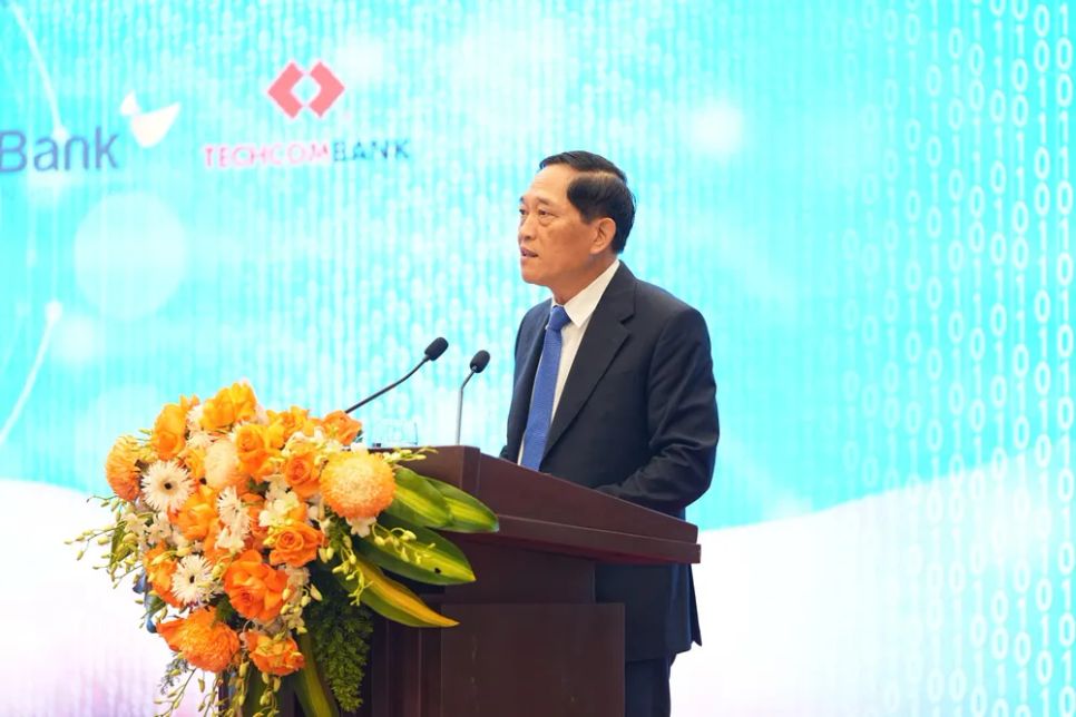 TS Trần Văn Tùng phát biểu tại hội thảo