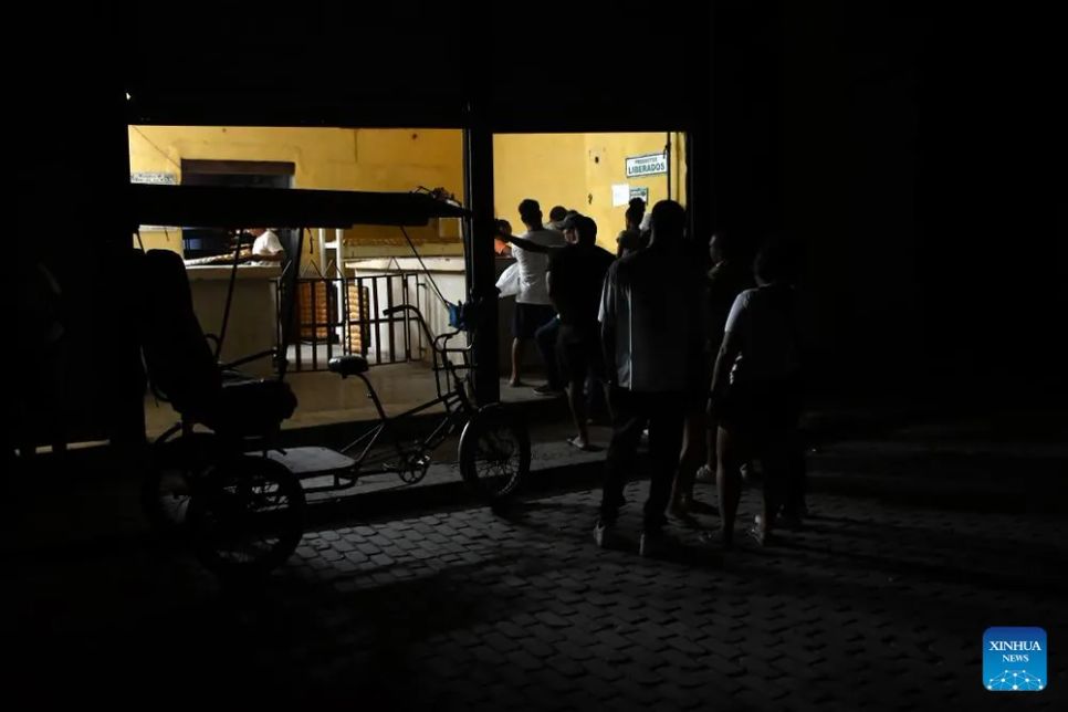 Một phần thủ đô La Habana đã có điện. Ảnh: THX Một phần thủ đô La Habana đã có điện. Ảnh: THX